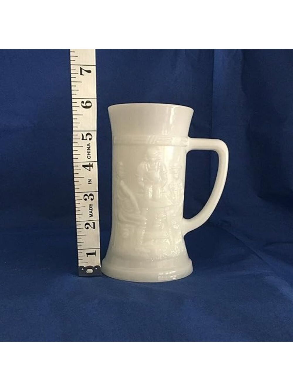 Vintage Milk Glass Beer Stein Mug – Federal Glass German Tavern Scene - Picture 6 of 6